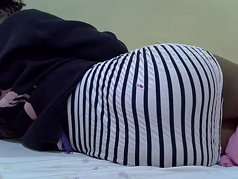 sweetangel41 online show from 09/11/25, 01:44