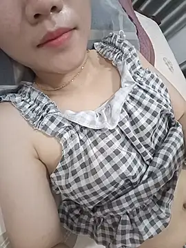 Snapshot of Body_sexygirl chatting on 05/15/26, 07:48 Body sexygirl online show from 05/15/26, 07:48
