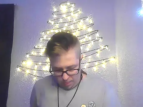 bisexualboy05 online show from 11/20/25, 05:01