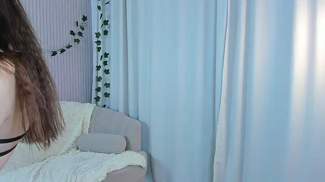 CindyGarrison online show from 01/29/25, 04:47