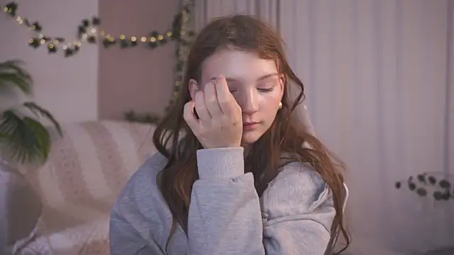 CindyGarrison online show from 09/14/25, 01:38