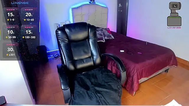 vampirellaa crazy  online show from 03/12/25, 01:58