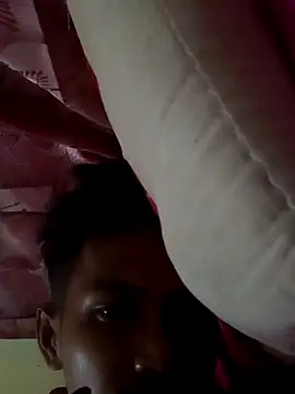 Snapshot of Zeaamanda16 chatting on 01/08/26, 07:27 Zeaamanda16 online show from 01/08/26, 07:27