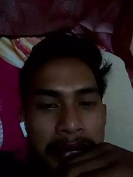 Snapshot of Zeaamanda16 chatting on 01/09/26, 05:15 Zeaamanda16 online show from 01/09/26, 05:15