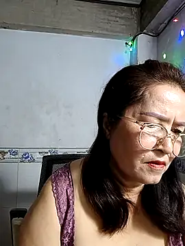 phnz online show from 12/20/25, 09:49