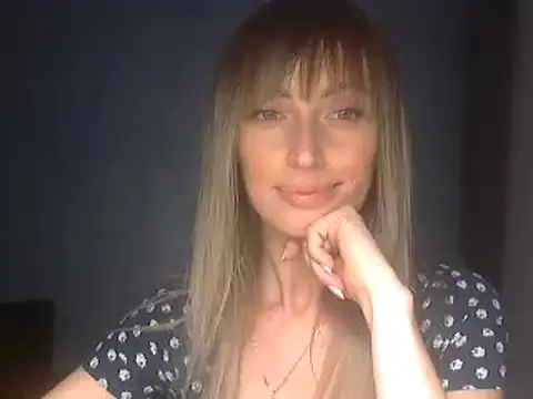 EffectMaya online show from 04/10/26, 06:01