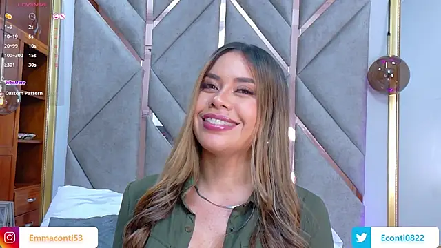 Snapshot of Emma-Conti chatting on 02/22/25, 07:25 Emma-Conti online show from 02/22/25, 07:25