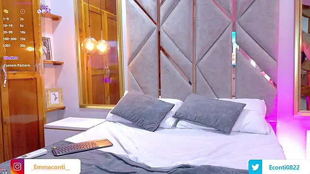 Snapshot of Emma-Conti chatting on 03/15/25, 09:27 Emma-Conti online show from 03/15/25, 09:27