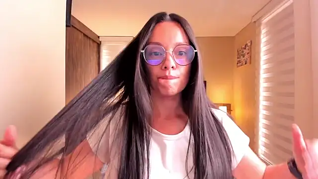 Snapshot of anabel_025 chatting on 01/21/25, 08:00 anabel 025 online show from 01/21/25, 08:00