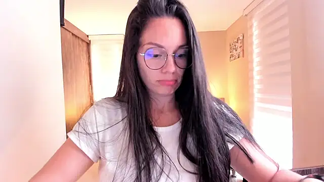 Snapshot of anabel_025 chatting on 03/08/25, 09:51 anabel 025 online show from 03/08/25, 09:51