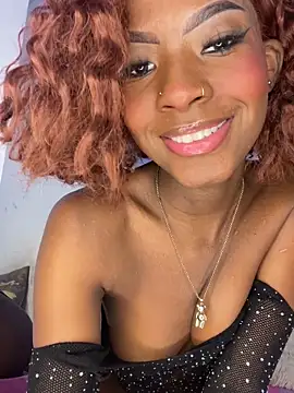 Snapshot of Petite_yisell chatting on 03/12/25, 01:14 Petite yisell online show from 03/12/25, 01:14