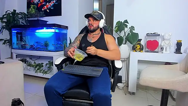 Johnnygrayson1 online show from 10/09/25, 12:30