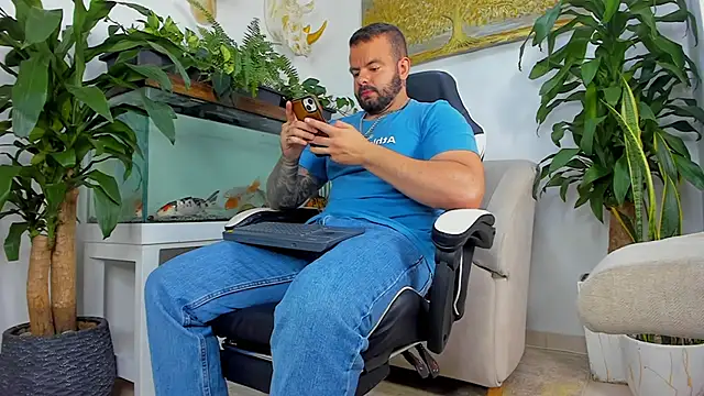 Johnnygrayson1 online show from 04/22/26, 12:13