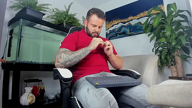 Snapshot of Johnnygrayson1 chatting on 07/02/26, 12:10 Johnnygrayson1 online show from 07/02/26, 12:10