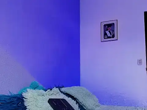 sallome21 online show from 03/19/25, 08:22