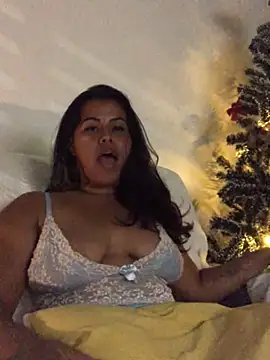 Snapshot of lollitta-33677 chatting on 12/29/24, 07:06 lollitta-33677 online show from 12/29/24, 07:06