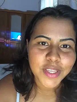 Snapshot of lollitta-33677 chatting on 02/18/25, 08:03 lollitta-33677 online show from 02/18/25, 08:03