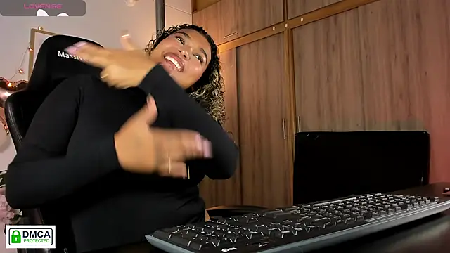 aleja montiel   online show from 02/17/26, 12:56