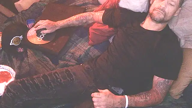 TheOneYouLove69 online show from 03/12/26, 05:08