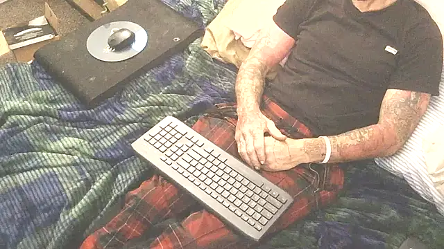 TheOneYouLove69 online show from 03/15/26, 12:49