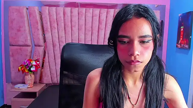 Snapshot of Jasmin_Skinny chatting on 02/15/25, 06:02 Jasmin Skinny online show from 02/15/25, 06:02