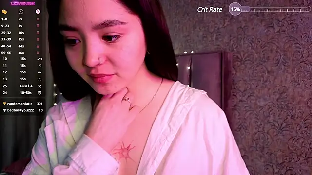 Snapshot of TaiteGloss chatting on 12/23/24, 10:12 TaiteGloss online show from 12/23/24, 10:12