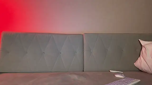 weshycouple online show from 03/04/26, 07:20