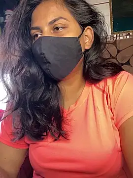 HaaniKaur online show from 01/06/26, 07:56