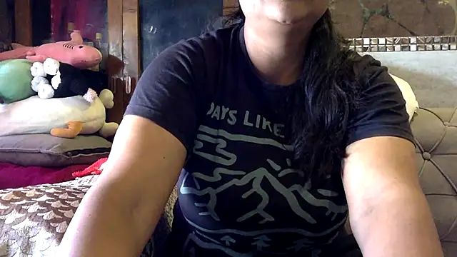 HaaniKaur online show from 03/20/26, 08:30