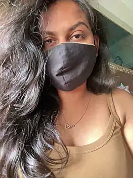 HaaniKaur online show from 06/24/26, 10:25
