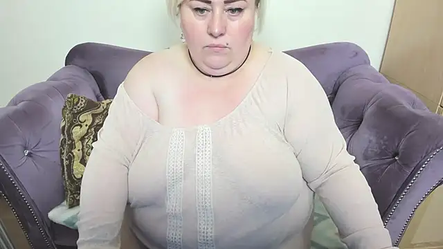 fashiona online show from 11/01/25, 09:44