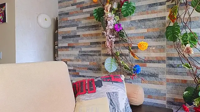 Hairyandsexysalma online show from 09/20/25, 05:03