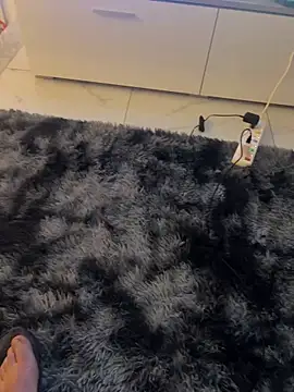 Lucom23 online show from 04/02/26, 08:17