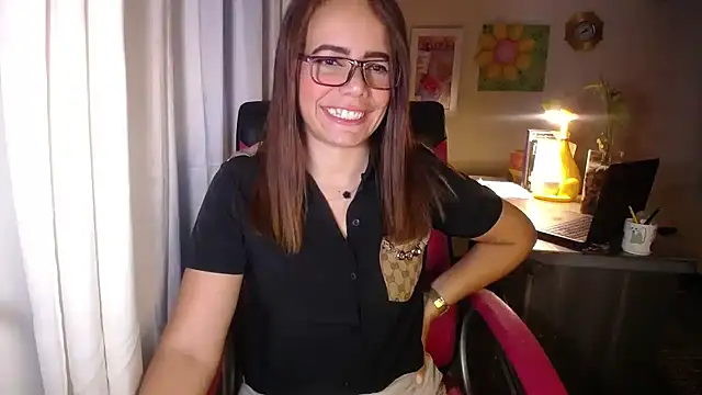 danielle rose 1 online show from 07/16/26, 02:12