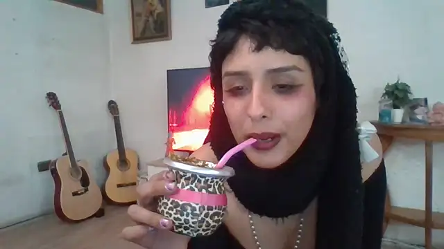 doloresplaceres666 online show from 10/04/25, 03:37