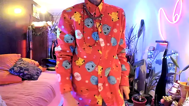 leatherz69 online show from 12/25/24, 03:40