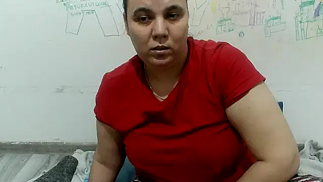 Snapshot of VixenBya chatting on 01/18/26, 08:40 VixenBya online show from 01/18/26, 08:40