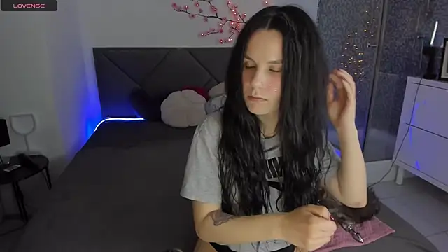 CassieEvans online show from 05/06/26, 05:25