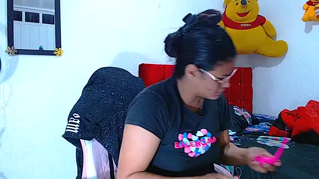 Snapshot of SweetAlmaa chatting on 12/14/24, 09:51 SweetAlmaa online show from 12/14/24, 09:51