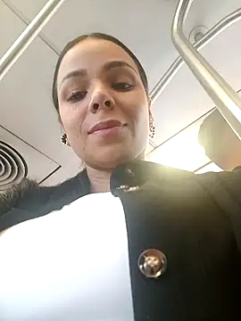 Snapshot of fabiana_rodriguez chatting on 01/24/25, 08:22 fabiana rodriguez online show from 01/24/25, 08:22