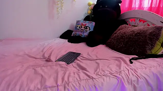 Snapshot of sexycouple_lat chatting on 02/28/25, 07:56 sexycouple lat online show from 02/28/25, 07:56