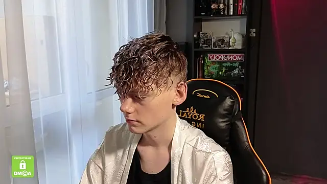 Keytaro online show from 11/09/25, 12:14