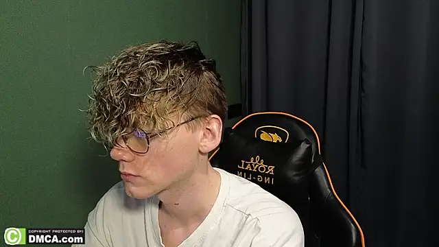 Keytaro online show from 02/12/26, 11:22