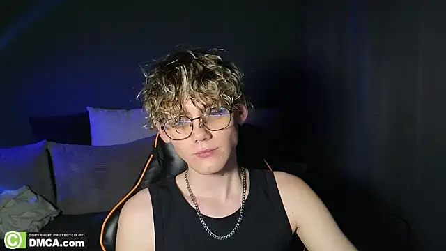 Keytaro online show from 03/10/26, 02:55