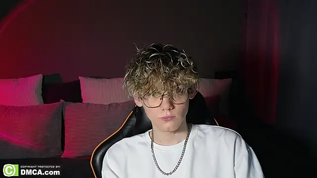 Keytaro online show from 03/13/26, 06:03