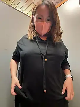 annna annna 2024 online show from 04/22/26, 01:08