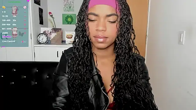 Marce 22 online show from 12/15/24, 12:28