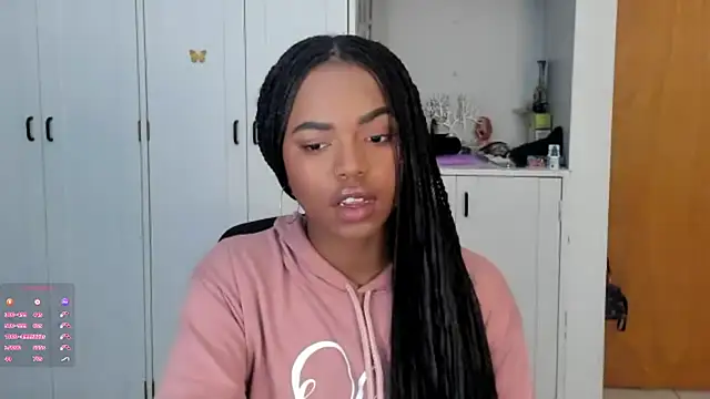 Marce 22 online show from 09/15/25, 12:54