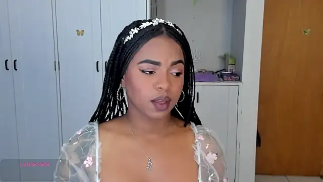 Marce 22 online show from 09/28/25, 01:44