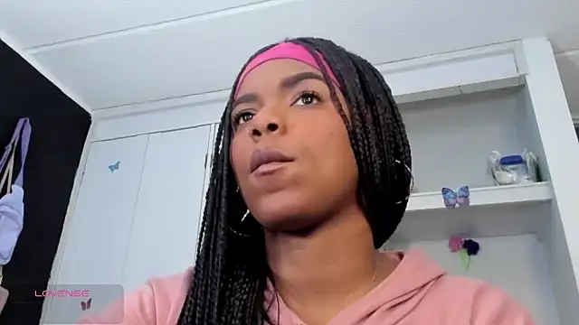 Marce 22 online show from 10/02/25, 11:01